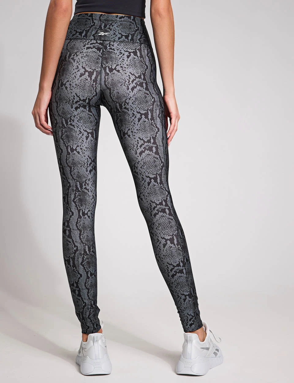 Reebok ID Train Leggings - Black 4 Reebok ID Train Leggings - Black - Image 2