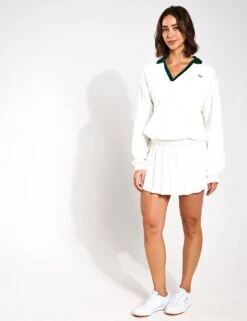 Reebok Classics Retro Court Coverup - Chalk 8 Reebok Classics Retro Court Coverup - Chalk -The Sports Edit Store Reebok Layer Classics Retro Court Coverup Chalk 0015