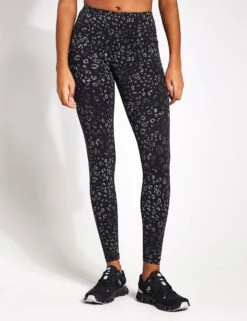 Sweaty Betty Power Gym Leggings - Black Reflective Leopard Print 12 Sweaty Betty Power Gym Leggings - Black Reflective Leopard Print -The Sports Edit Store Sweaty Betty Power Gym Leggings SB5400RS Reflective Leopard 0002