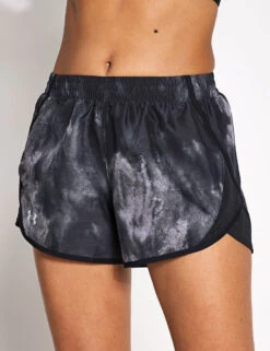 Under Armour Fly-By Printed 3" Shorts - Black/Reflective