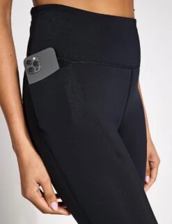 Under Armour Launch Elite Ankle Tights - Black/Reflective -The Sports Edit Store Under Armour Launch Elite Ankle Tights 1383367 001S Black Reflective 0005