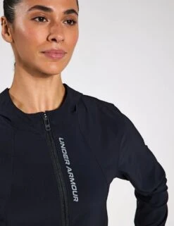 Under Armour OutRun The Storm Jacket - Black/Reflective -The Sports Edit Store Under Armour OutRun The Storm Jacket Black Reflective 1377043 002S 0028