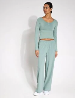 Under Armour Train Seamless Long Sleeve - Silica Green/White -The Sports Edit Store Under Armour Train Seamless Long Sleeve 1379150 348S Silica Green White 0039