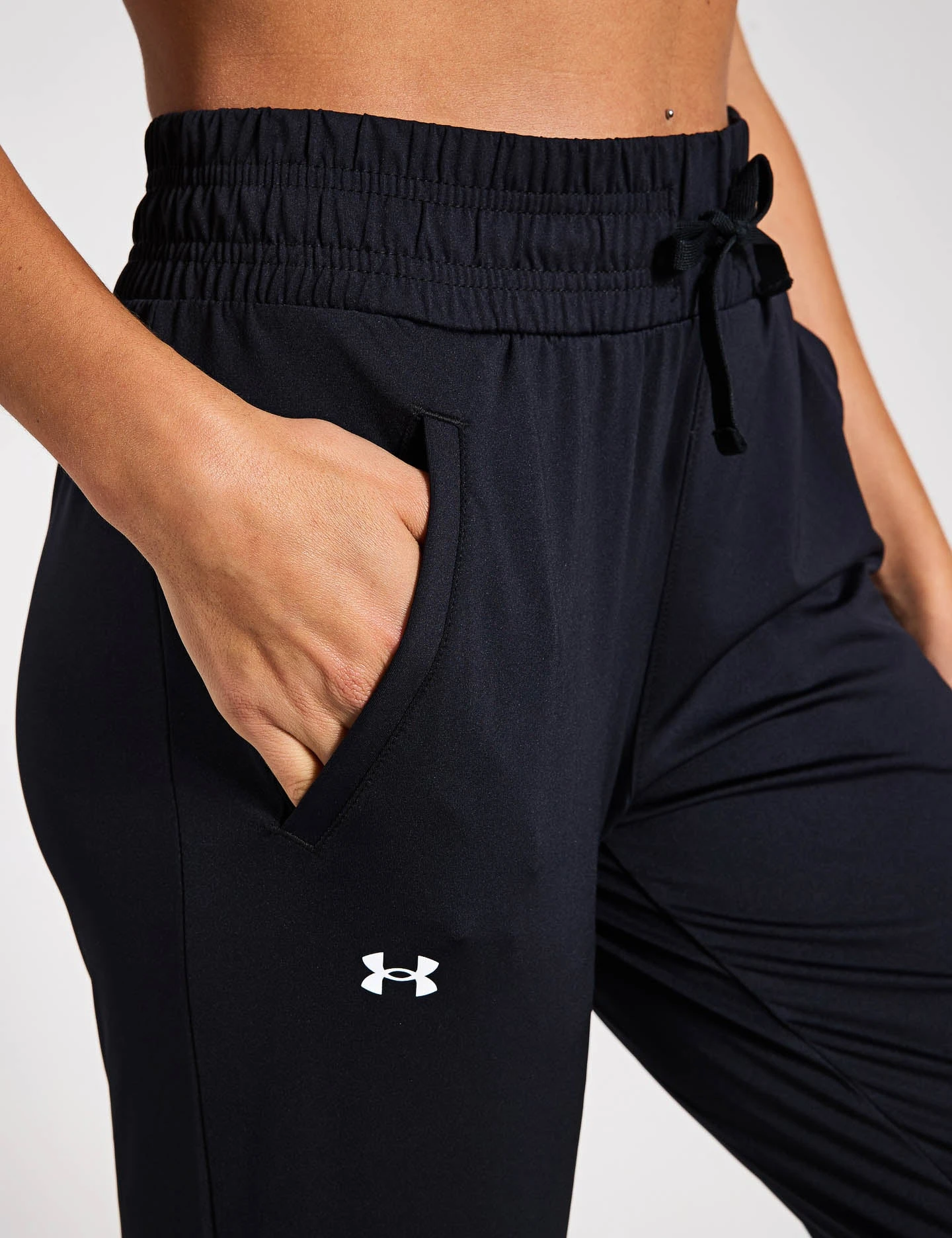 Under Armour UA Tech Pants - Black/White 5 Under Armour UA Tech Pants - Black/White - Image 3