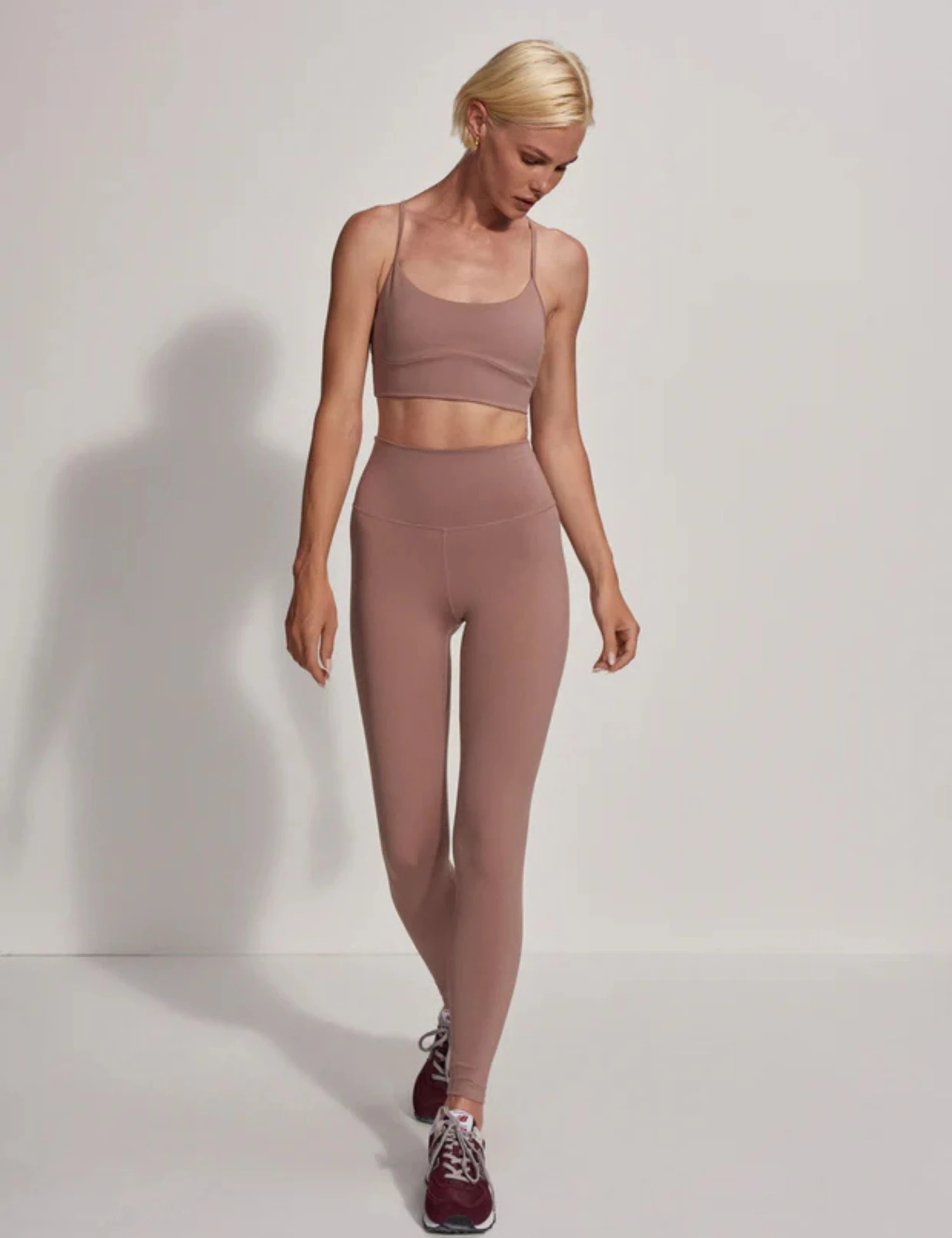 Varley FreeSoft High Waisted Legging 25 - Antler 4 Varley FreeSoft High Waisted Legging 25 - Antler - Image 2