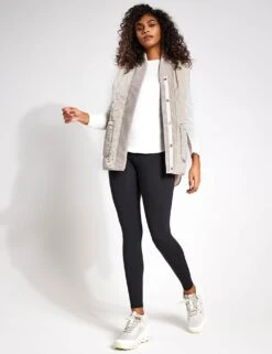 Varley Covey Reversible Quilt Gilet - Dove/Sandshell -The Sports Edit Store Varley Covey Reversible Quilt Gilet VAR01598 Dove Sandshell 0008