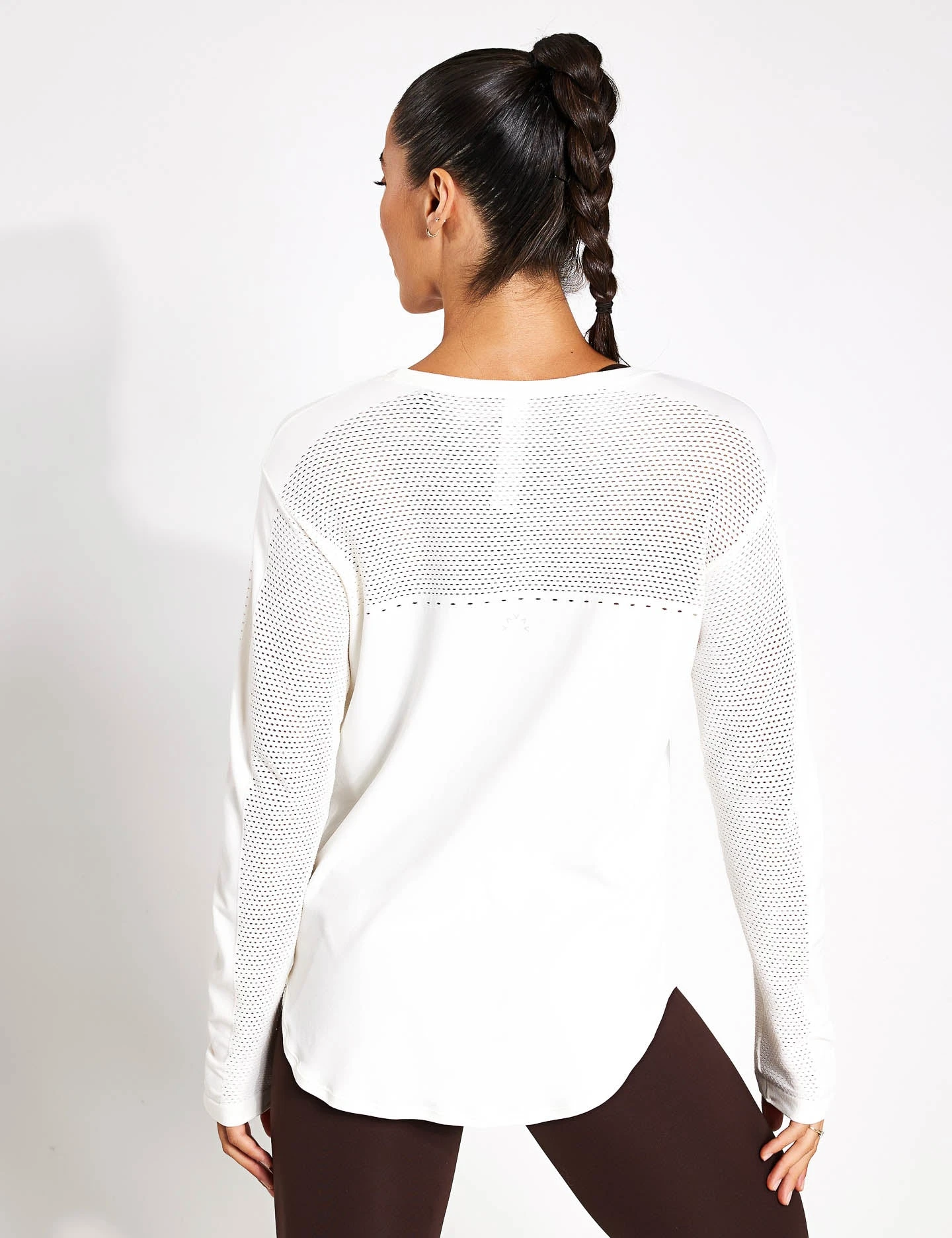 Varley Merrick Seamless Tee - White 4 Varley Merrick Seamless Tee - White - Image 2