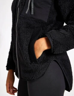 Varley Myla Zip Through Jacket - Black -The Sports Edit Store Varley Myla Zip Through Jacket VAR01703 Black 0021