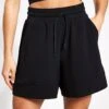 Varley Alder High Waisted Short 5" - Black 1 Varley Alder High Waisted Short 5" - Black -The Sports Edit Store Varley alder short VAR00980 BLA 0016