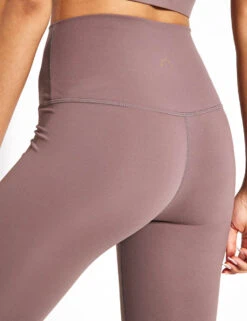 Varley Always High Legging 25 - Cocoa Berry 9 Varley Always High Legging 25 - Cocoa Berry -The Sports Edit Store Varley always high legging 25 VAR00823 BER cocoa berry 0004