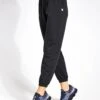 Vuori Boyfriend Jogger - Black Heather -The Sports Edit Store Vuori Boyfriend Jogger VW457 HBK Black Heather 0002