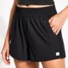 Vuori Dash Short 2.0 - Black -The Sports Edit Store Vuori Dash short VW3058 BLK BLACK 0002