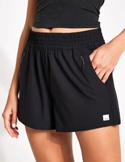 Vuori Dash Short 2.0 - Black