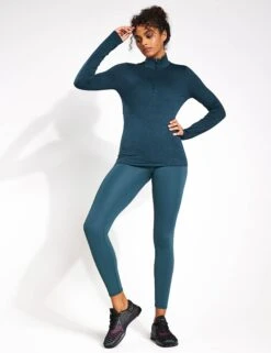 Vuori Halo Essential 1/2 Zip - Beryl Heather -The Sports Edit Store Vuori Halo Essential 1 2 Zip Beryl Heather VW284 HBE Beryl Heather 0006