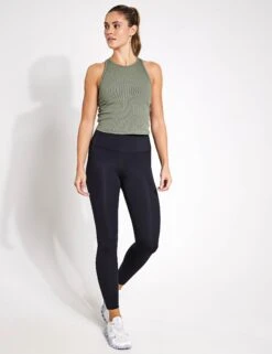 Vuori Pose Plyo Tank - Pistachio 8 Vuori Pose Plyo Tank - Pistachio -The Sports Edit Store Vuori Pose Plyo Tank VW1009 PSO Pistachio 0015
