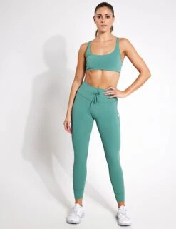 Vuori Yosemite Bra - Garland -The Sports Edit Store Vuori Yosemite Bra VW104 GRD Garland 0011