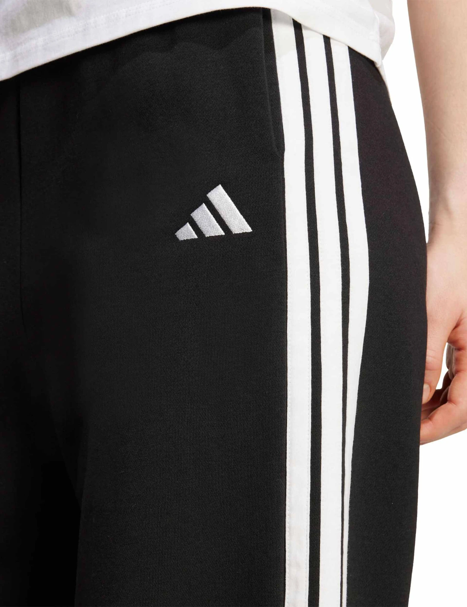ADIDAS 3-Stripes Fleece Wide Pant - Black 6 ADIDAS 3-Stripes Fleece Wide Pant - Black - Image 4