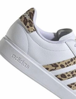 ADIDAS Grand Court 2.0 Shoes - Cloud White/Magic Beige/Matte Gold -The Sports Edit Store adidas grand court 2 0 shoes white beige gold id2994 2