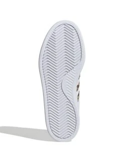 ADIDAS Grand Court 2.0 Shoes - Cloud White/Magic Beige/Matte Gold -The Sports Edit Store adidas grand court 2 0 shoes white beige gold id2994 7