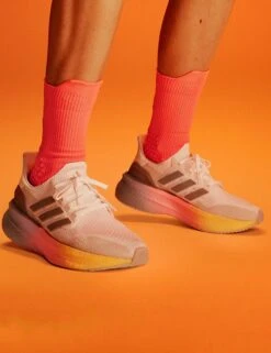 ADIDAS Ultraboost 5 Shoes - Cloud White/Glory Grey/Lucid Pink -The Sports Edit Store adidas ultraboost 5 shoes white grey pink id8840 7