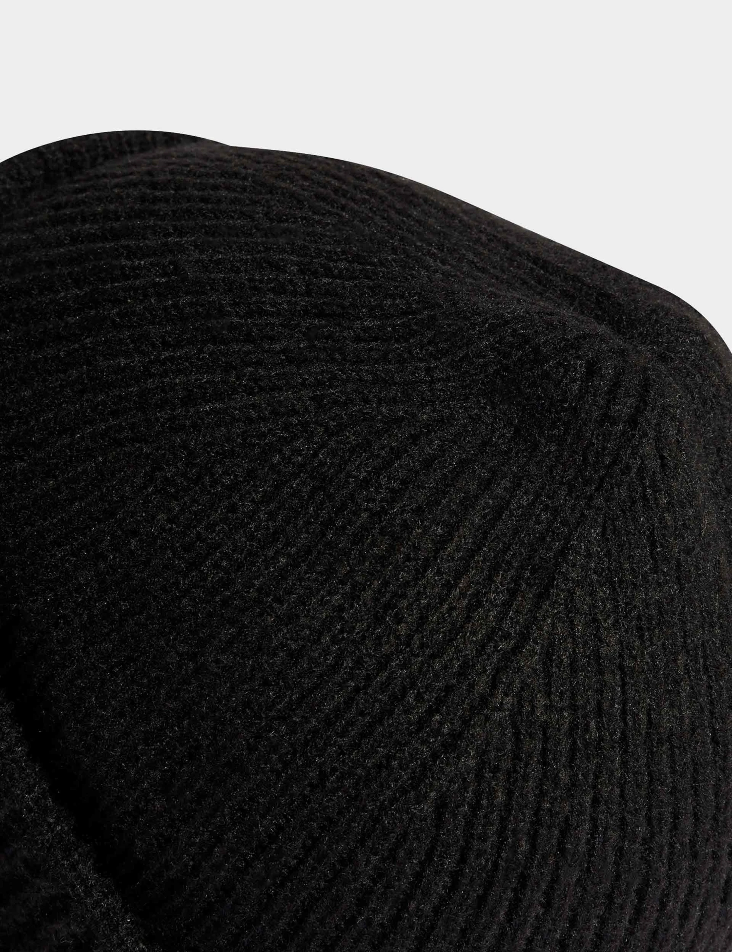 ADIDAS Wide Cuff Beanie - Black 6 ADIDAS Wide Cuff Beanie - Black - Image 4