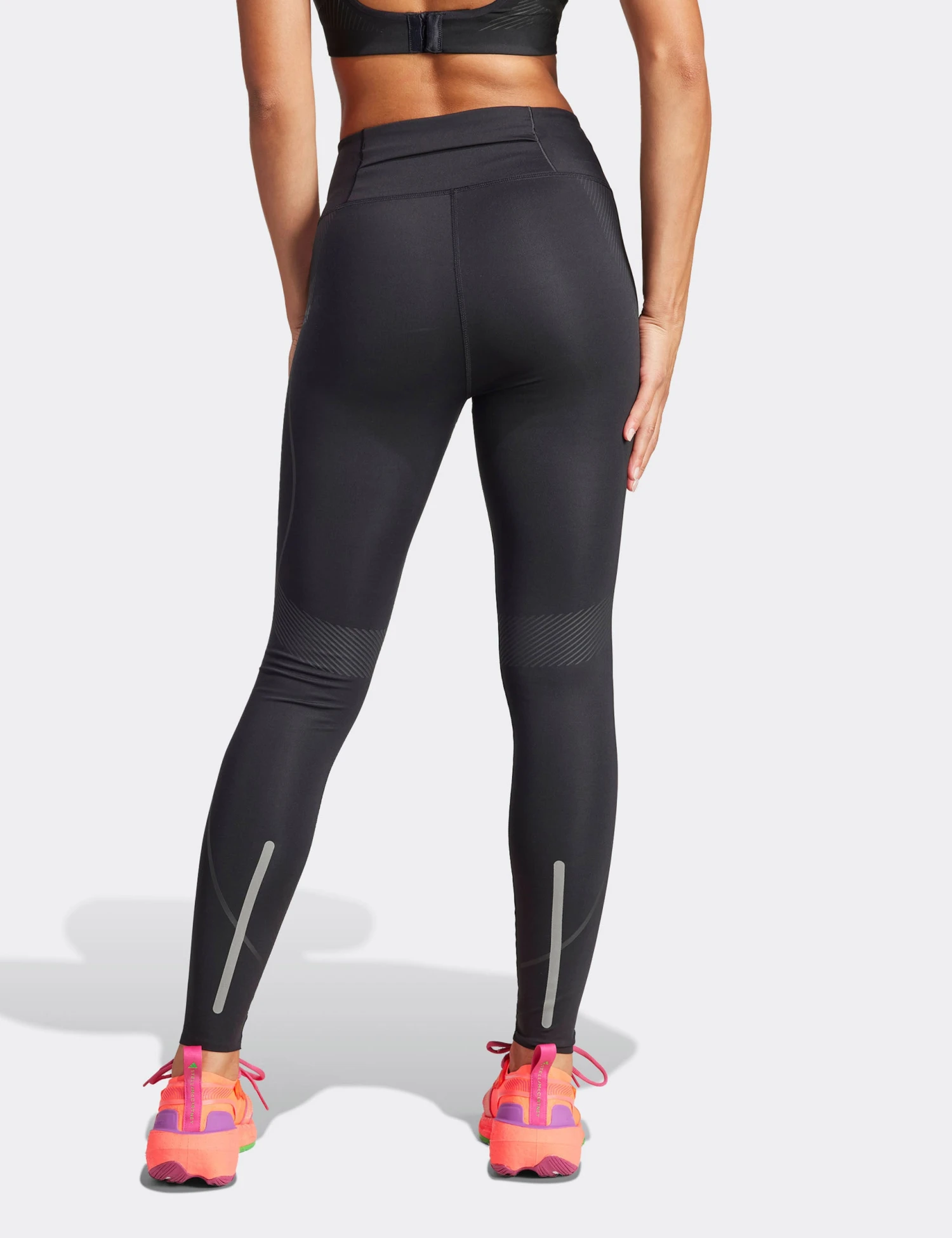 TruePace Long Running Leggings - Black 4 TruePace Long Running Leggings - Black - Image 2