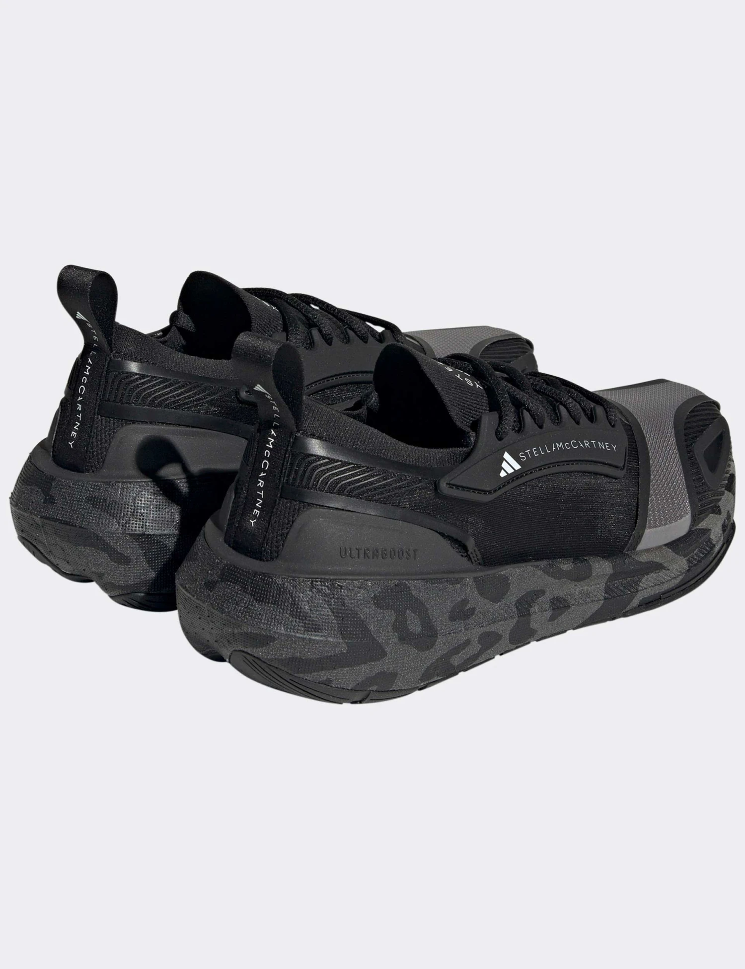 adidas by Stella McCartney Ultraboost Light Shoes - Core Black/Cloud White 6 adidas by Stella McCartney Ultraboost Light Shoes - Core Black/Cloud White - Image 4