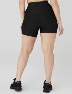 5" Airlift Energy Short - Black -The Sports Edit Store alo yoga 5in airlift energy short black W6364R 4