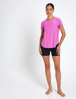 Beyond Yoga Featherweight On The Down Low Tee - Sunset Violet Heather -The Sports Edit Store beyond yoga Featherweight On The Down Low Tee Sunset Violet Heather LWSD7670 STVHS 0013
