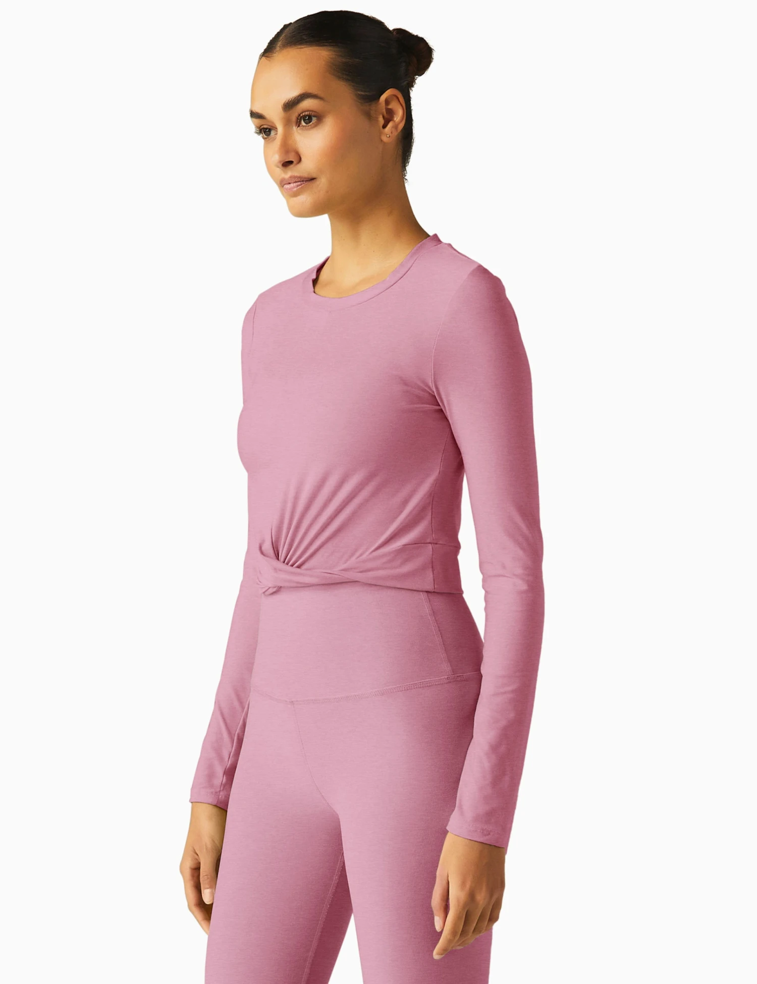 Beyond Yoga Featherweight Center Stage Cropped Long Sleeve Pullover - Pink Haze Heather 3 Beyond Yoga Featherweight Center Stage Cropped Long Sleeve Pullover - Pink Haze Heather