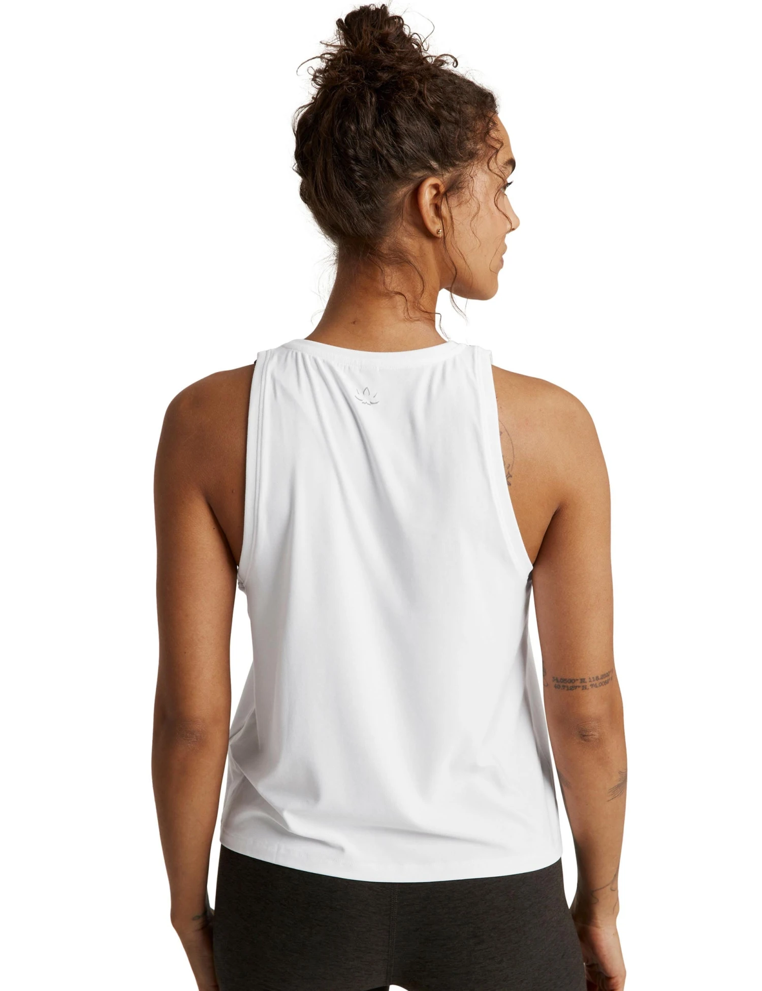 Beyond Yoga Featherweight Rebalance Tank - Cloud White 4 Beyond Yoga Featherweight Rebalance Tank - Cloud White - Image 2