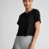 Beyond Yoga Featherweight Supreme Cropped Tee - Darkest Night -The Sports Edit Store beyond yoga featherweight supreme cropped tee darkest night lwsd7936 1