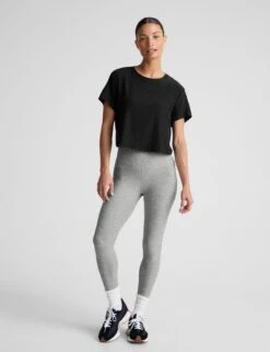 Beyond Yoga Featherweight Supreme Cropped Tee - Darkest Night -The Sports Edit Store beyond yoga featherweight supreme cropped tee darkest night lwsd7936 4