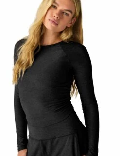 Beyond Yoga Featherweight Your Fit Long Sleeve Top - Darkest Night -The Sports Edit Store beyond yoga featherweight your fit long sleeve top darkest night lwsd7927 4
