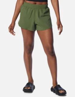 Columbia Hike Shorts - Canteen -The Sports Edit Store columbia hike shorts canteen 1991831 352 1