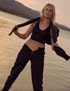 Free Throw Long Crop - Black -The Sports Edit Store free people movement free throw long crop black OB1558191 0010 3