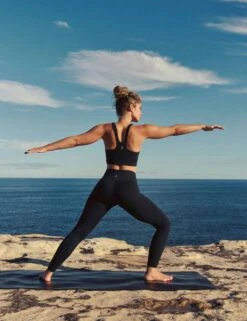 Never Better Legging - Black 15 Never Better Legging - Black -The Sports Edit Store free people movement never better legging black ob1722274 0010 7