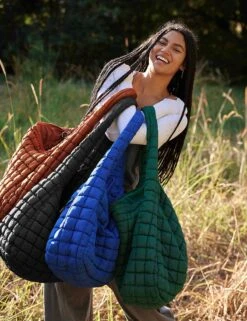 Large Quilted Carryall Gym Bag - Lightweight Black Studio Tote 9 Large Quilted Carryall Gym Bag - Lightweight Black Studio Tote -The Sports Edit Store free people movement quilted carryall black 4