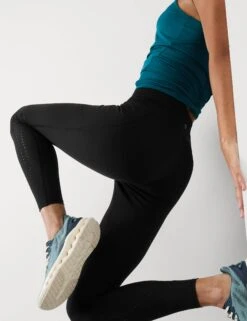 Go Train Laser Cut Gym Leggings - Black