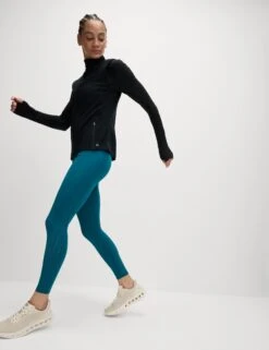 Ultraheat Zip Up Running Gilet - Black -The Sports Edit Store goodmove ultraheat zip up running gilet black 6184 5