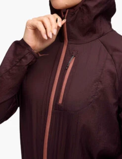 Hoka Skyflow Jacket - Black Cherry -The Sports Edit Store hoka skyflow jacket black cherry 1141671 bkc 5