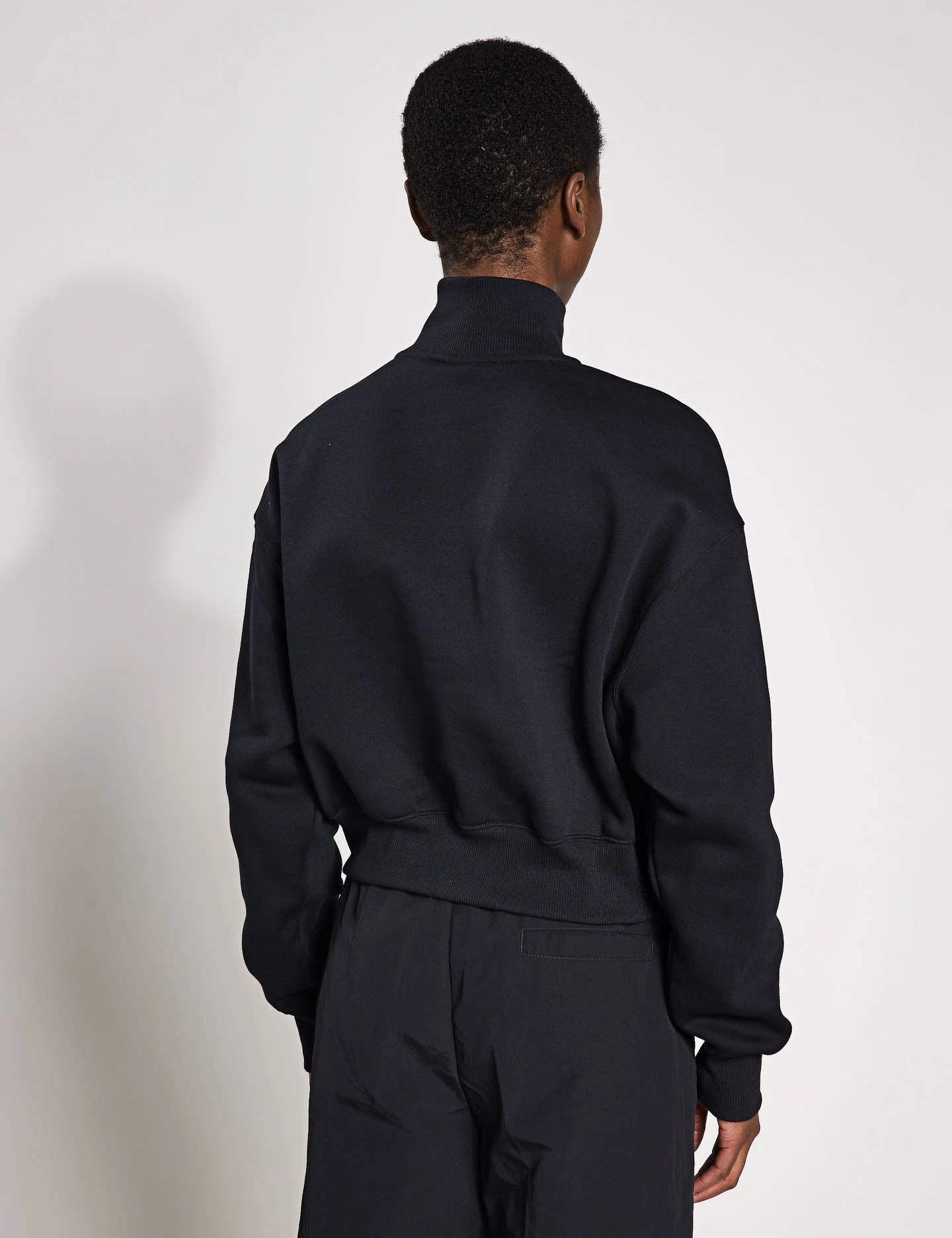 Nike Sportswear Phoenix Fleece Cropped Sweatshirt - Black/Sail 4 Nike Sportswear Phoenix Fleece Cropped Sweatshirt - Black/Sail - Image 2