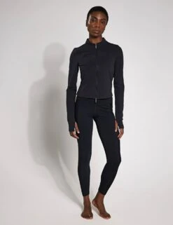 Nike Zenvy Full-Zip Long-Sleeve Top - Black/Cool Grey -The Sports Edit Store nike Zenvy Full Zip Long Sleeve Top Black Cool Grey FV7423 010BLACK COOL GREYS 0033