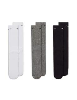 Nike Everyday Cushioned Training Crew Socks - 3 Pair Pack 8 Nike Everyday Cushioned Training Crew Socks - 3 Pair Pack -The Sports Edit Store nike everyday cushioned training crew socks 3 pairs white grey black sx7664 964 3