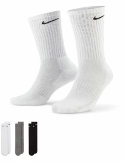 Nike Everyday Cushioned Training Crew Socks - 3 Pair Pack 7 Nike Everyday Cushioned Training Crew Socks - 3 Pair Pack -The Sports Edit Store nike everyday cushioned training crew socks 3 pairs white grey black sx7664 964 4