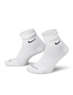 Nike Everyday Training Ankle Socks - White/Black 7 Nike Everyday Training Ankle Socks - White/Black -The Sports Edit Store nike everyday training ankle socks white black dh5485 100 3