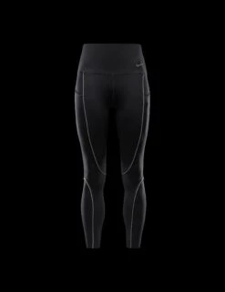 Nike Go High Waisted 7/8 Leggings With Pockets - Black 17 Nike Go High Waisted 7/8 Leggings With Pockets - Black -The Sports Edit Store nike go high waisted 7 8 leggings with pockets black fz0005 010 8
