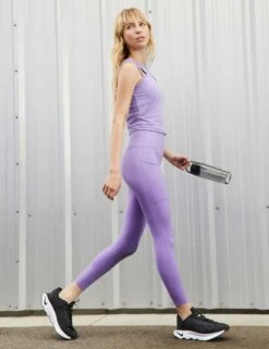 Nike Motiva Shoes - Black/Anthracite/White -The Sports Edit Store nike motiva shoes black anthracite white dv1238 001 8