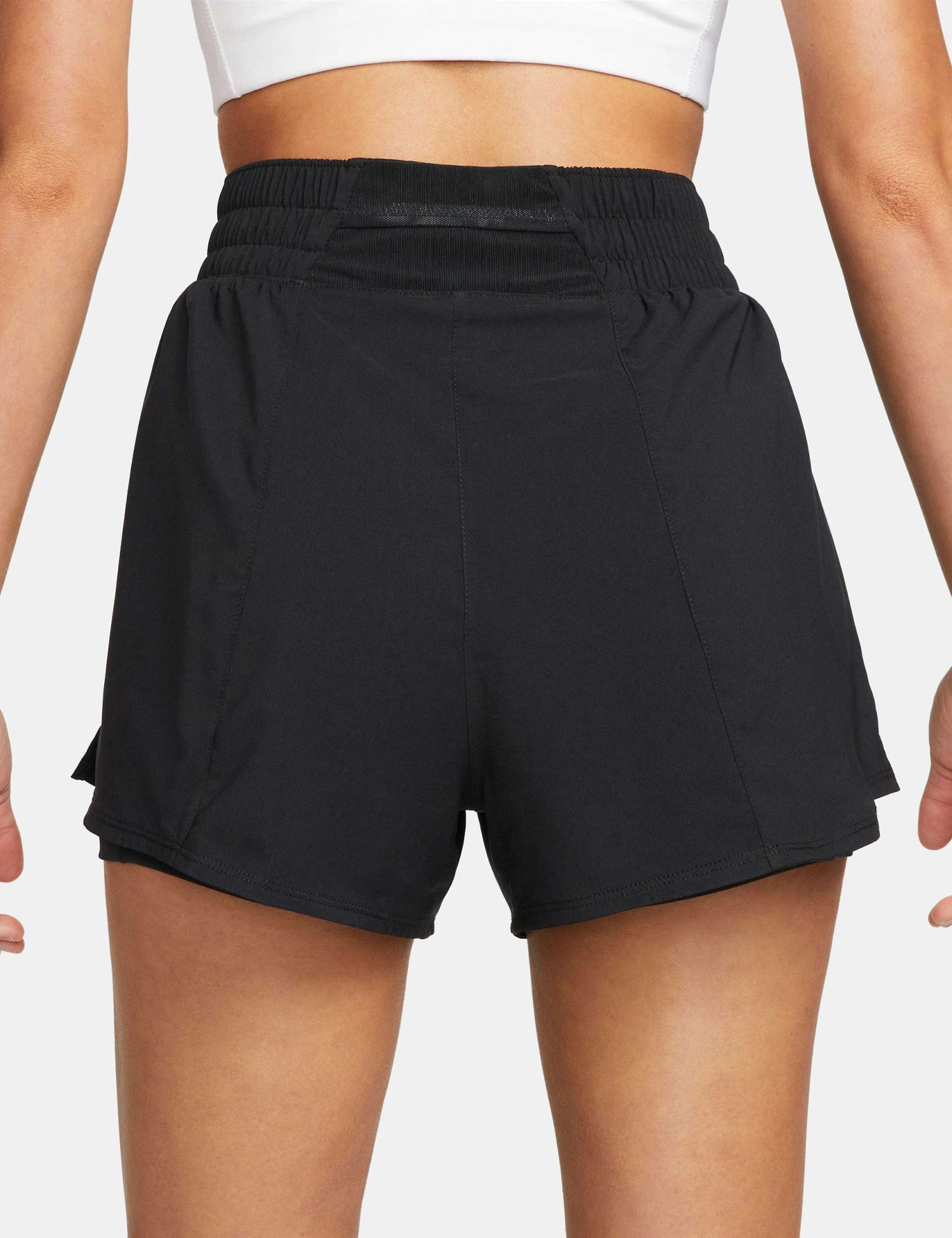 Nike One Dri-FIT 2-in-1 Shorts - Black 4 Nike One Dri-FIT 2-in-1 Shorts - Black - Image 2