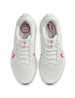 Nike Pegasus 40 Shoes - Summit White/Fireberry -The Sports Edit Store nike pegasus 40 shoes white fireberry fv0984 100 3